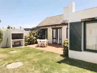 https://www.gallito.com.uy/alquiler-casa-2-dormitorios-la-barra-punta-del-en-inmuebles-27683586