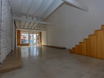 https://web5.gallito.com.uy/ciudad-vieja-peatonal-sarandi-alquiler-de-gran-local-inmuebles-27553210