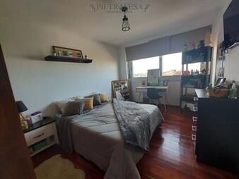 https://web5.gallito.com.uy/apartamento-en-venta-2-dormitorios-1-baño-y-inmuebles-22895799