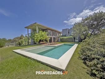 https://web5.gallito.com.uy/casa-en-venta-y-alquiler-en-jose-ignacio-inmuebles-23287504