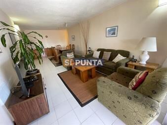 https://web5.gallito.com.uy/apartamento-en-alquiler-temporal-en-punta-del-inmuebles-27609918