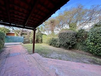 https://www.gallito.com.uy/nariño-y-m-roses-alquiler-casa-para-empresa-u-oficina-carra-inmuebles-26012830