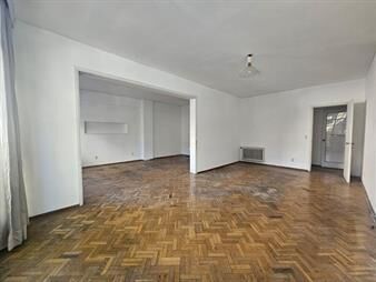 https://web5.gallito.com.uy/venta-gran-apartamento-de-4-dorm-en-el-centro-inmuebles-27473240