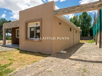 https://www.gallito.com.uy/casa-en-piedras-del-chileno-2-dormitorios-y-2-inmuebles-26802730