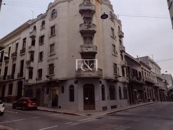https://www.gallito.com.uy/venta-de-apartamento-en-el-centro-inmuebles-24514658