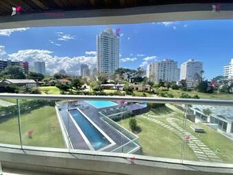 https://web5.gallito.com.uy/venta-de-apartamento-de-3-dormitorios-en-icon-del-inmuebles-27068416