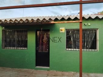 https://www.gallito.com.uy/casa-con-apartamento-al-fondo-en-la-paz-inmuebles-27662976