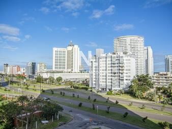 https://web5.gallito.com.uy/departamento-en-venta-excelente-ubicacion-inmuebles-24988000