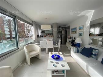 https://web5.gallito.com.uy/luminoso-y-bien-ubicado-apartamento-esquinero-inmuebles-20324245
