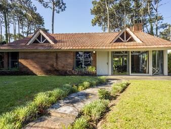 https://www.gallito.com.uy/venta-casa-3-dormitorios-y-dependencia-san-rafael-inmuebles-24721561