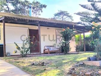 https://www.gallito.com.uy/venta-casa-medanos-de-solymar-3-dormitorios-padron-unico-inmuebles-27352045