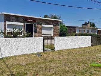 https://www.gallito.com.uy/vendo-linda-y-amplia-casa-en-progreso-inmuebles-27581716