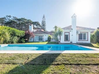 https://www.gallito.com.uy/casa-en-venta-4-dorm-en-san-rafael-inmuebles-27679311