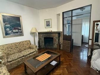 https://web5.gallito.com.uy/casa-de-altos-1-dormitorio-en-pocitos-amueblada-inmuebles-27691127