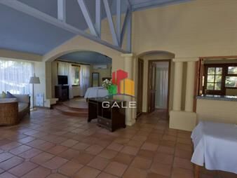 https://www.gallito.com.uy/alquiler-casa-en-punta-del-este-inmuebles-27079528