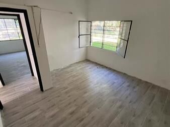 https://web5.gallito.com.uy/casa-2-dormitorios-y-gran-terreno-colinas-de-inmuebles-27548191