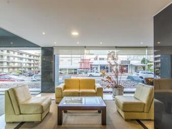 https://web5.gallito.com.uy/peninsula-a-metros-de-playa-el-emir-inmuebles-27657648