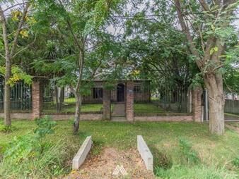 https://www.gallito.com.uy/venta-casa-solida-construccion-pando-barrio-talar-inmuebles-27196108
