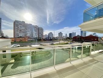 https://www.gallito.com.uy/apartamento-en-punta-del-este-brava-inmuebles-27553552