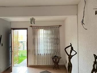 https://web5.gallito.com.uy/duplex-en-venta-3-dormitorios-1-baño-y-patio-inmuebles-24737732