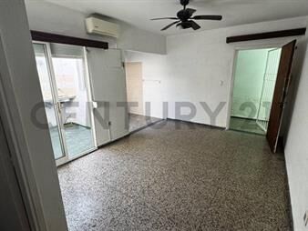https://web5.gallito.com.uy/alquiler-1-dormitorio-patio-exclusivo-jacinto-vera-inmuebles-27662046