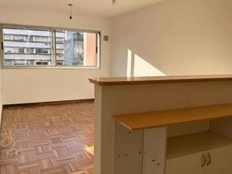 https://web5.gallito.com.uy/apto-en-venta-1-dormitorio-1-baño-tres-cruces-inmuebles-27107998