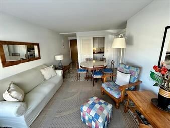 https://web5.gallito.com.uy/encantador-departamento-de-1-dormitorio-y-medio-inmuebles-25069115