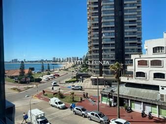 https://web5.gallito.com.uy/apartamento-1-dormitorio-con-vista-peninsula-inmuebles-27657216
