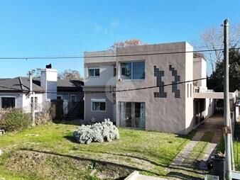 https://www.gallito.com.uy/venta-casa-de-5-dormitorios-padron-unico-inmuebles-27691586