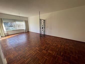 https://web5.gallito.com.uy/venta-apto-punta-carretas-2-dormitorios-y-servicio-inmuebles-27691269