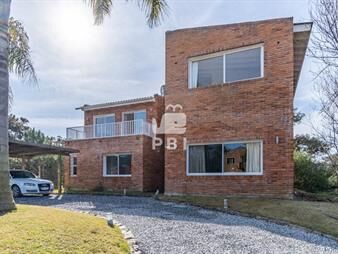 https://web5.gallito.com.uy/alquiler-temporario-de-casa-de-5-dormitorios-en-tio-tom-pu-inmuebles-27271930