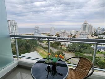 https://web5.gallito.com.uy/apartamento-en-venta-de-1-dormitorio-con-vista-al-inmuebles-25314857