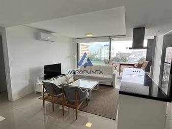 https://web5.gallito.com.uy/apartamento-en-punta-del-este-aidy-grill-inmuebles-27442027