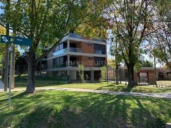 https://web5.gallito.com.uy/apartamento-2-dormitorios-con-cochera-y-box-como-nuevo-inmuebles-27108084