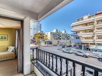 https://web5.gallito.com.uy/venta-apartamento-1-dormitorio-piscina-peninsula-inmuebles-27521803