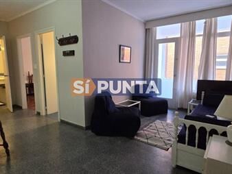https://web5.gallito.com.uy/venta-de-apartamento-de-un-dormitorio-en-punta-inmuebles-27610137