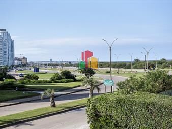 https://web5.gallito.com.uy/vende-departamento-de-3-dormitorios-en-ocean-del-inmuebles-27190009