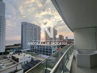 https://web5.gallito.com.uy/departamento-en-venta-en-seasons-tower-a-metros-inmuebles-26144050
