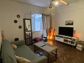 https://web5.gallito.com.uy/venta-apartamento-un-dormitorio-en-cordon-con-patio-inmuebles-27091211