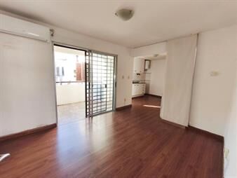 https://web5.gallito.com.uy/venta-monoambiente-en-pocitos-terraza-con-parrillero-y-gara-inmuebles-27513980