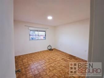 https://web5.gallito.com.uy/casa-en-alquiler-de-1-dormitorio-en-brazo-oriental-inmuebles-27370281