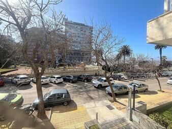 https://web5.gallito.com.uy/apartamento-alquiler-patio-parr-3-dorm-y-servicio-gjex2-inmuebles-27642803