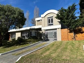 https://web5.gallito.com.uy/casa-en-venta-de-4-dormitorios-en-golf-punta-del-inmuebles-26059590
