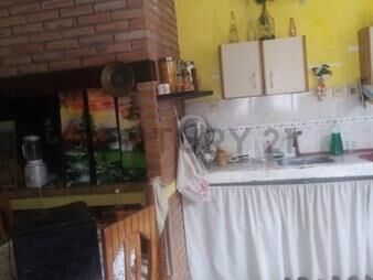 https://web5.gallito.com.uy/casa-y-monoambiente-parque-plata-3-dormbarbacoa-jardin-inmuebles-26386683