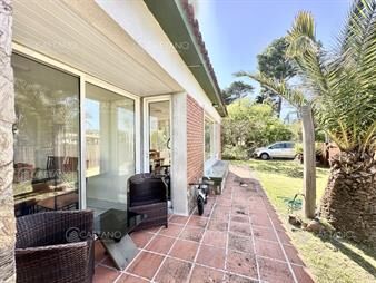 https://web5.gallito.com.uy/venta-casa-2-dormitorios-2-baã±os-barrio-inmuebles-26241914