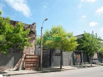 https://web5.gallito.com.uy/venta-terreno-aguada-inmuebles-27485077