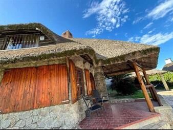 https://www.gallito.com.uy/ideal-inversion-casa-atlantida-amobla2dor1bañoestu-le-inmuebles-26503064