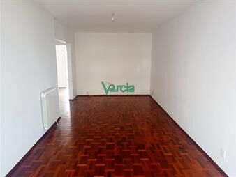 https://web5.gallito.com.uy/alquiler-apartamento-2-dormitorios-de-estilo-a-inmuebles-27603522