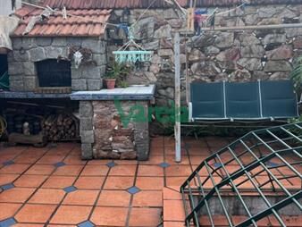 https://web5.gallito.com.uy/venta-terreno-esquina-con-altura-buen-frente-inmuebles-27484798