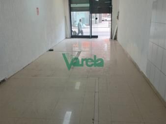 https://web5.gallito.com.uy/alquiler-de-local-comercial-en-pocitos-rivera-y-inmuebles-27485230